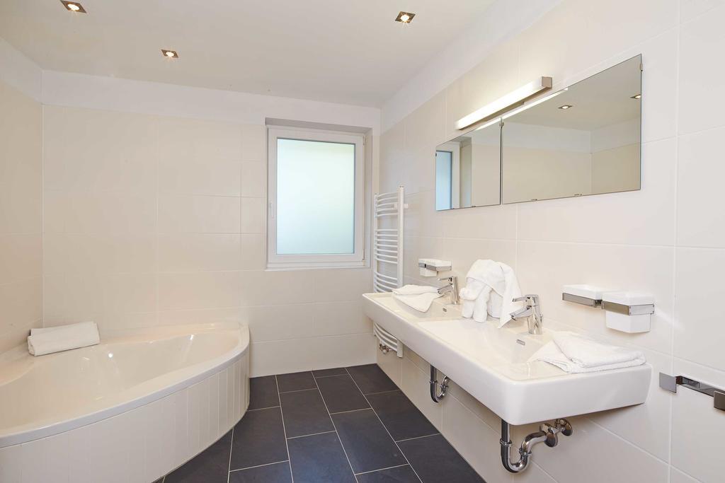 זולדן Alpendiamond Ski In & Bike Out Apartments Top 200, 400 & Penthouse 600 מראה חיצוני תמונה
